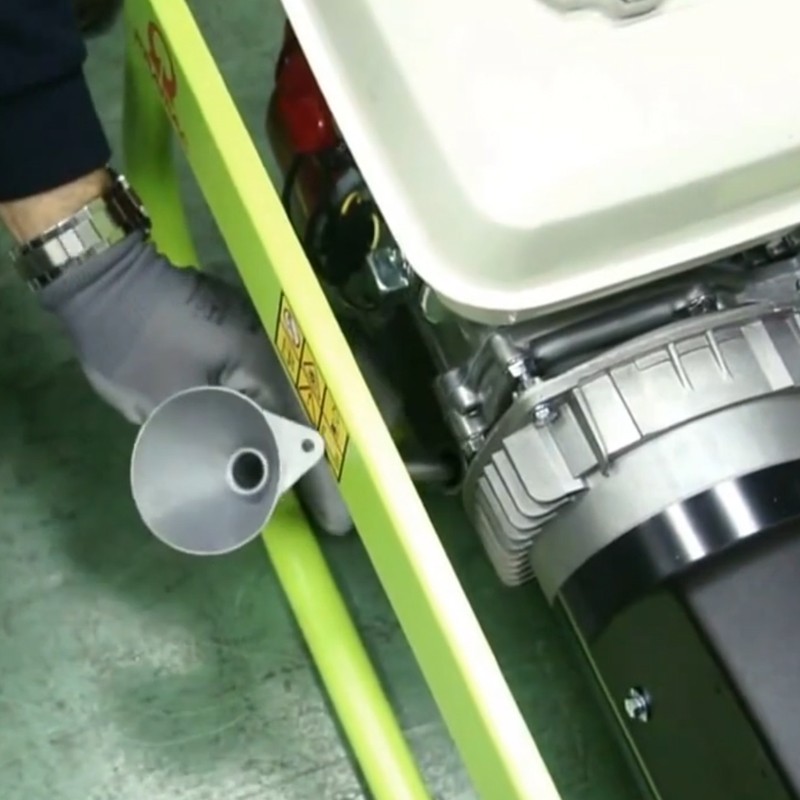 Generatore di corrente a benzina Pramac E5000 Trifase 5kW Pramac - 3