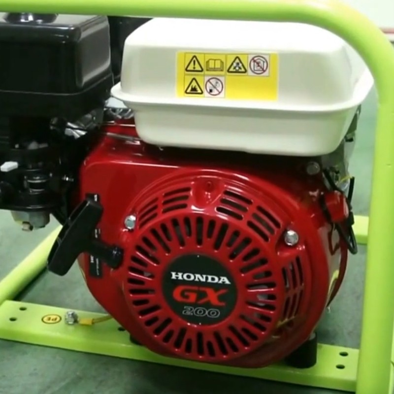 Generatore di corrente a benzina Pramac E5000 Trifase 5kW Pramac - 5