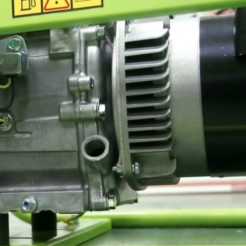 Generatore di corrente diesel Pramac E4500 Trifase 3.7kW Pramac - 4