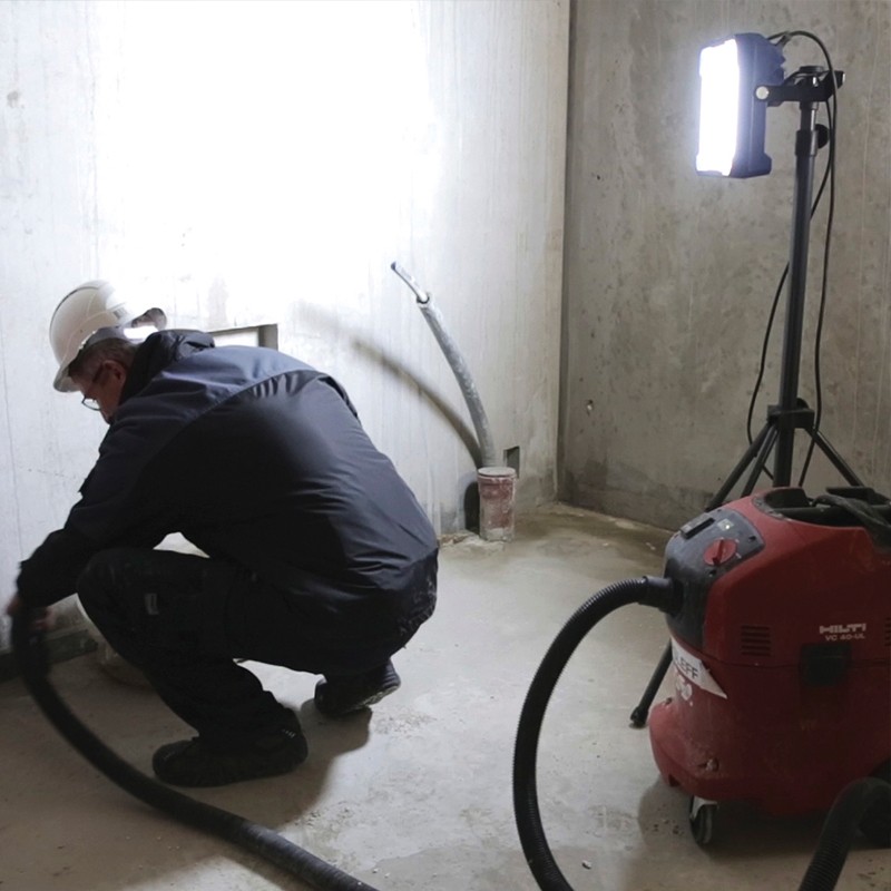 Utilizzo lampada da cantiere Scangrip VEGA LITE C+R