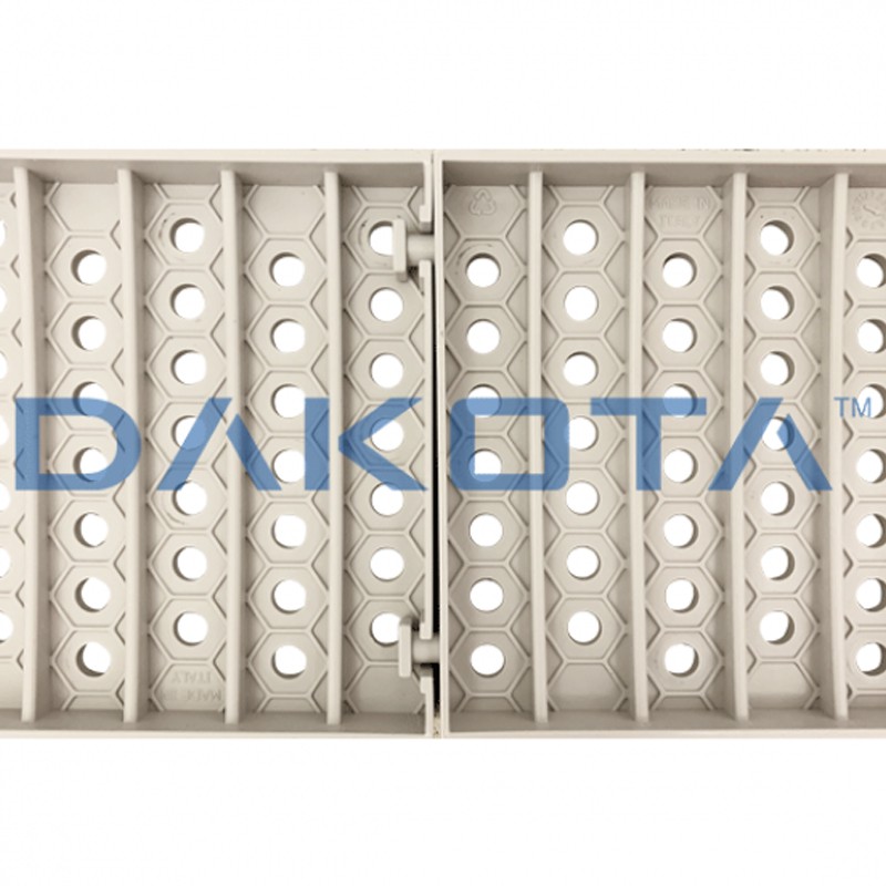 Griglia pedonale Dakota 0,5mt per canalette piscine Taurus 200 in polipropilene Dakota - 3